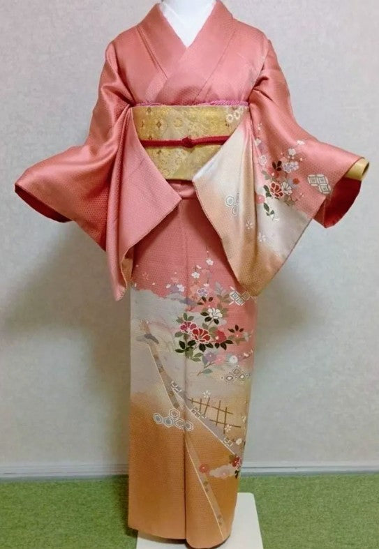 طقم هومونج حريري كامل - درجات اللون الوردي