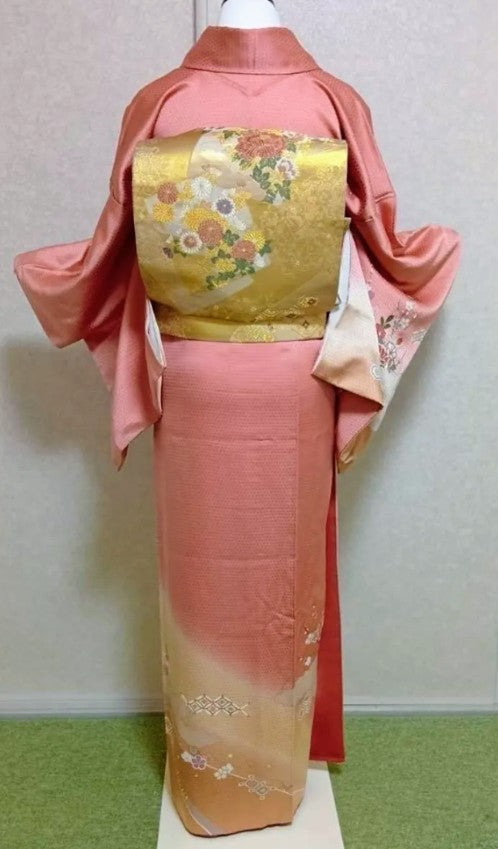 طقم هومونج حريري كامل - درجات اللون الوردي