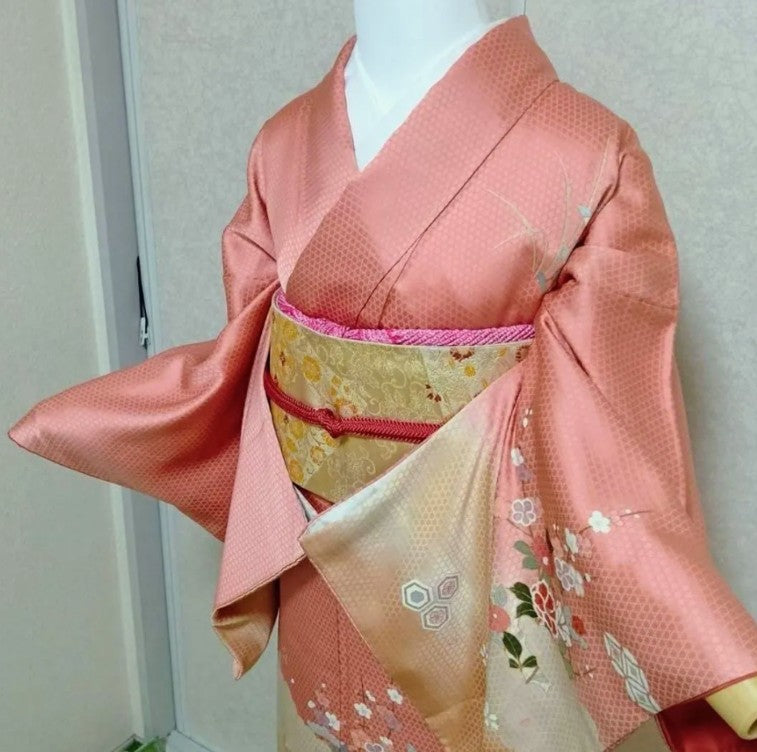 طقم هومونج حريري كامل - درجات اللون الوردي