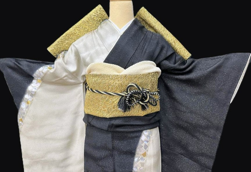 Hori Shohei Furisode Full Set - Champagne Gold & Black with Gold Leaf - Pre-Owned