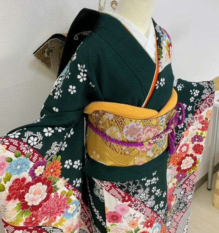 Green Furisode Full Set - 7 Pieces - LL to Tall Size