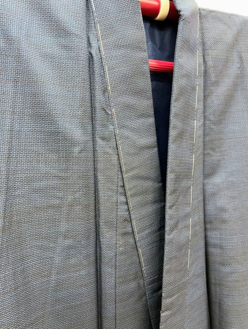 طقم رجالي أصلي كامل من تصميم أوشيما تسوموجي مع شهادة - غير مستخدم/جديد - مقاس طويل