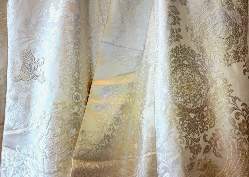 كيمونو زفاف أبيض من الحرير الخالص من شيروموكو مع تطريز ساغارا - فينيكس