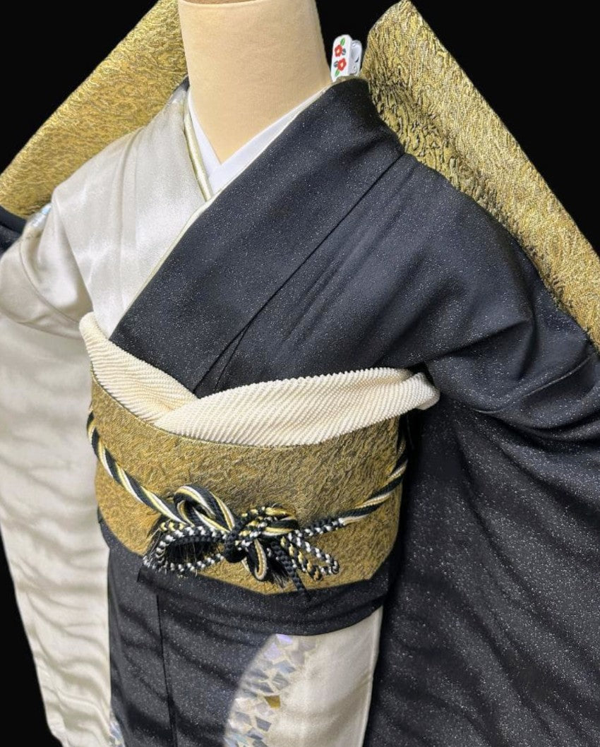 Hori Shohei Furisode Full Set - Champagne Gold & Black with Gold Leaf - Pre-Owned