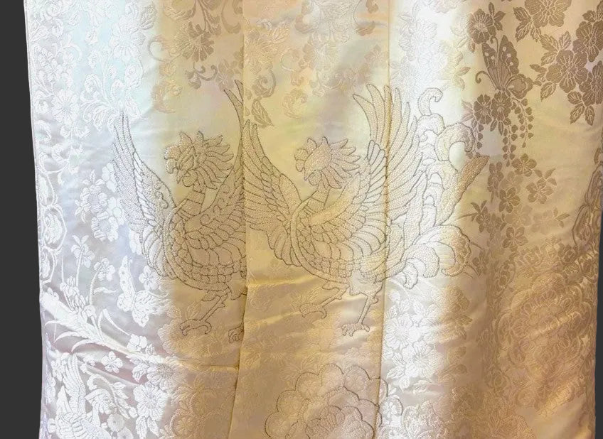 كيمونو زفاف أبيض من الحرير الخالص من شيروموكو مع تطريز ساغارا - فينيكس