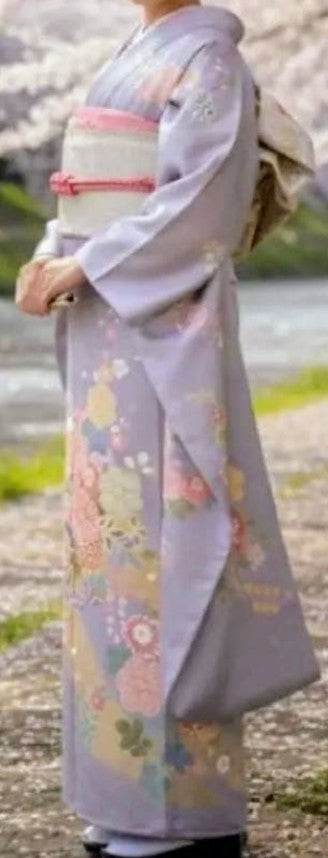 يوزن فوريسوديه مرسوم يدويًا بتوقيع الفنان - تصميم شيبوري زهري