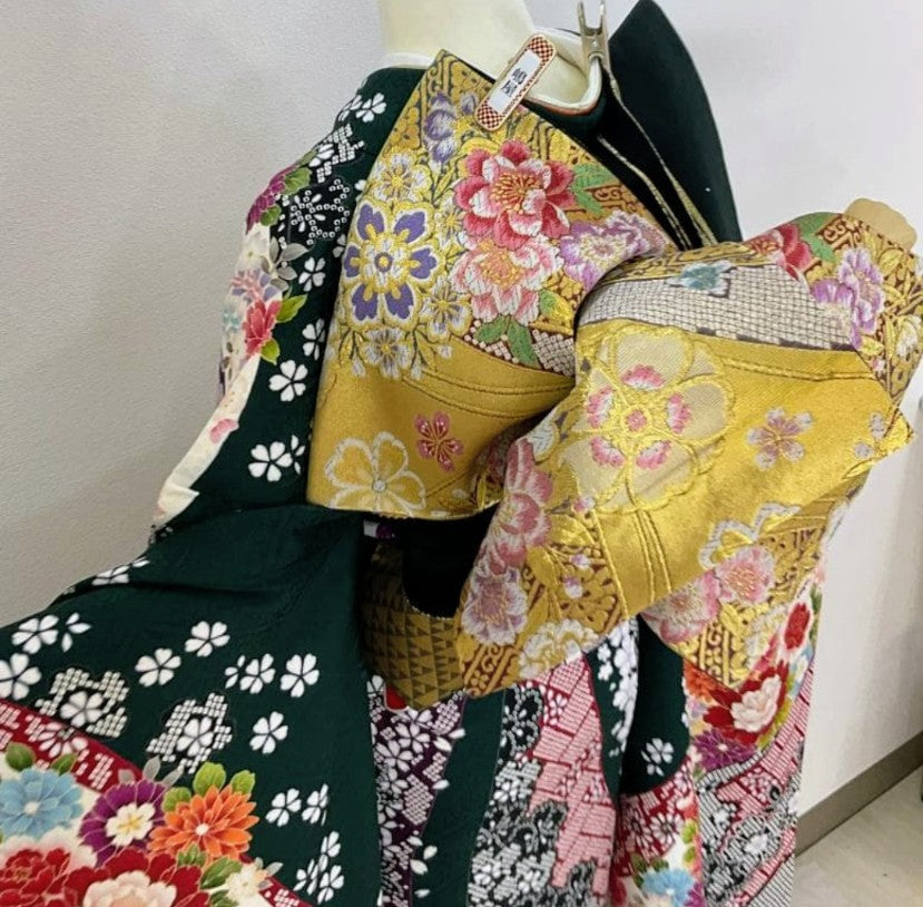 Green Furisode Full Set - 7 Pieces - LL to Tall Size